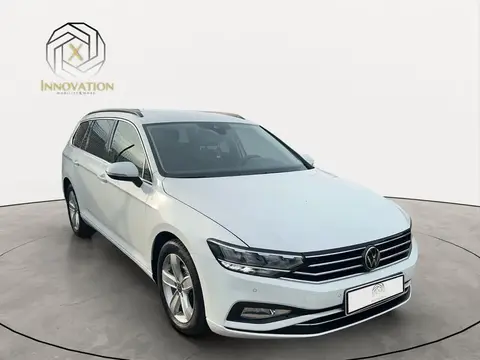 Used VOLKSWAGEN PASSAT Petrol 2019 Ad 