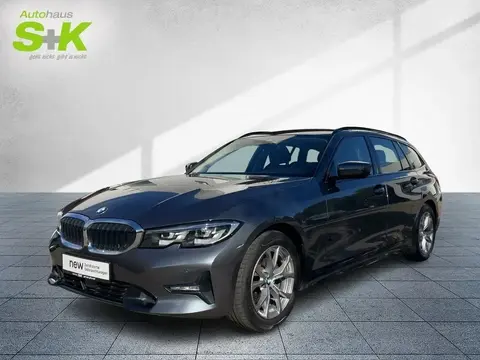 Used BMW SERIE 3 Petrol 2021 Ad 