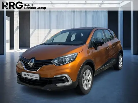 Used RENAULT CAPTUR Petrol 2019 Ad 