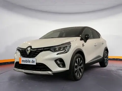 Used RENAULT CAPTUR Petrol 2023 Ad 