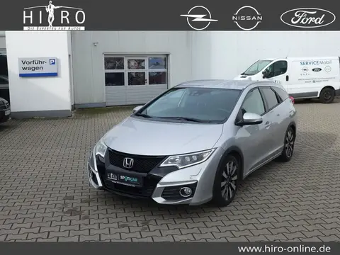 Used HONDA CIVIC Petrol 2015 Ad 