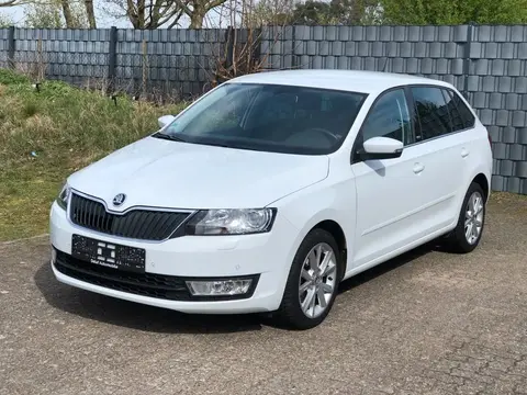 Used SKODA RAPID Petrol 2016 Ad 