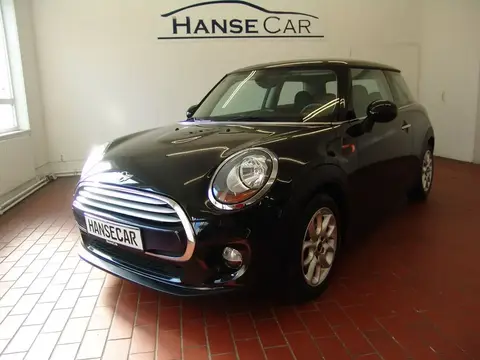 Used MINI COOPER Petrol 2015 Ad 