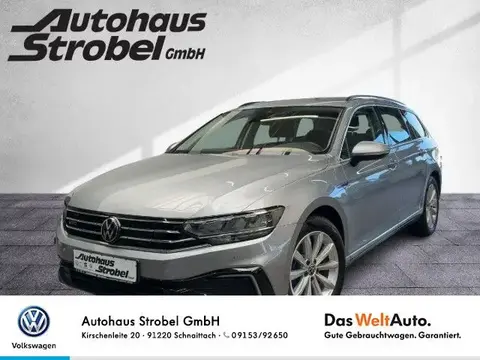 Used VOLKSWAGEN PASSAT Hybrid 2022 Ad 