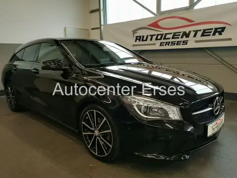 Used MERCEDES-BENZ CLASSE CLA Petrol 2015 Ad 