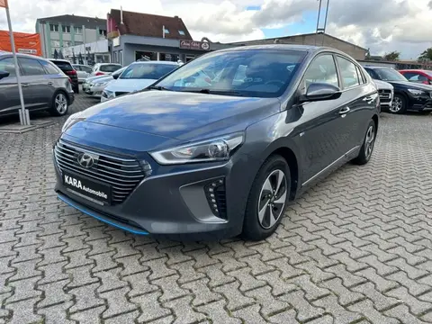 Used HYUNDAI IONIQ Hybrid 2016 Ad 