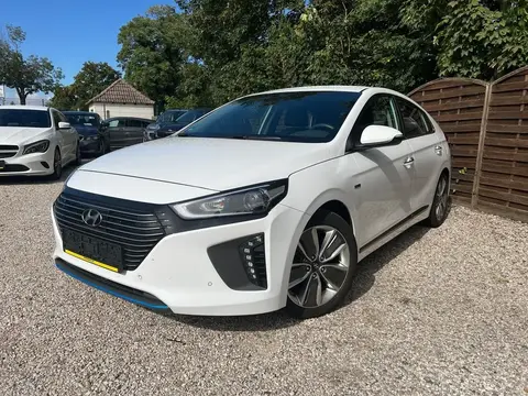 Used HYUNDAI IONIQ Hybrid 2016 Ad 