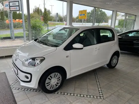 Used VOLKSWAGEN UP!  2016 Ad Germany