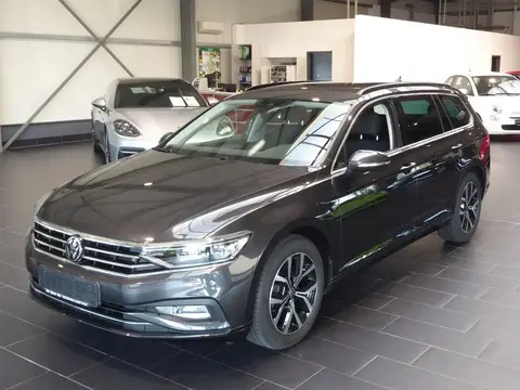 Used VOLKSWAGEN PASSAT Diesel 2020 Ad 