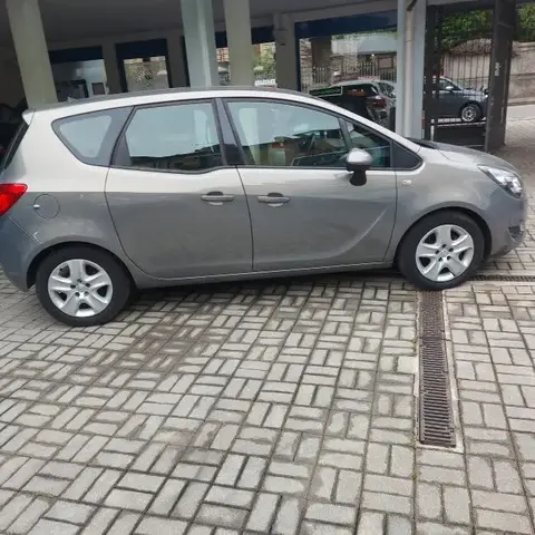 Used OPEL MERIVA LPG 2018 Ad 