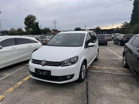 Used VOLKSWAGEN TOURAN Diesel 2015 Ad 