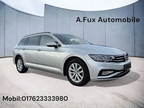 Used VOLKSWAGEN PASSAT Petrol 2019 Ad 