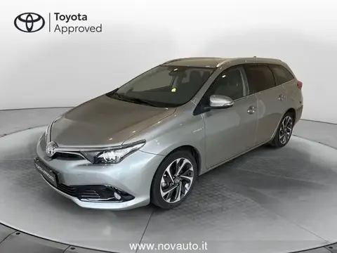 Used TOYOTA AURIS Hybrid 2016 Ad 