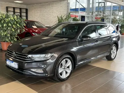 Used VOLKSWAGEN PASSAT Diesel 2023 Ad 