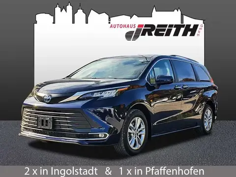 Used TOYOTA SIENNA Hybrid 2023 Ad 