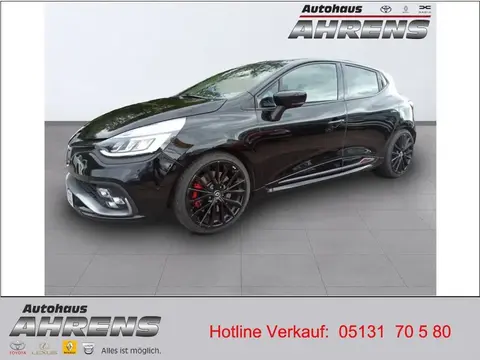 Used RENAULT CLIO Petrol 2017 Ad 