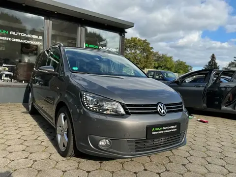 Used VOLKSWAGEN TOURAN Diesel 2015 Ad 