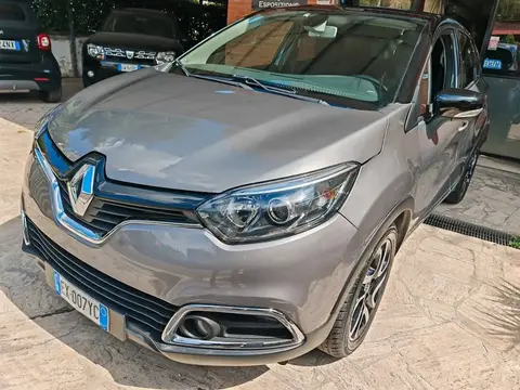 Used RENAULT CAPTUR Petrol 2014 Ad 