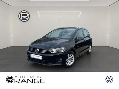 Used VOLKSWAGEN GOLF Petrol 2018 Ad 