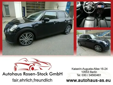 Used MINI ONE Petrol 2021 Ad 