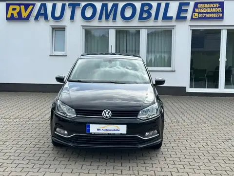 Used VOLKSWAGEN POLO Petrol 2015 Ad 