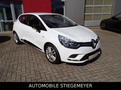 Used RENAULT CLIO Diesel 2018 Ad 