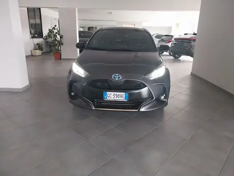 Used TOYOTA YARIS Hybrid 2020 Ad 