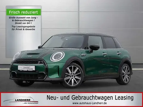 Annonce MINI COOPER Essence 2024 d'occasion Allemagne