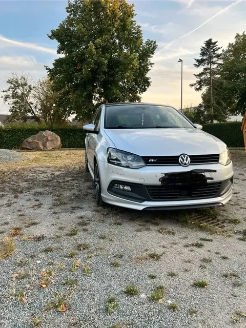 Used VOLKSWAGEN POLO Diesel 2015 Ad 