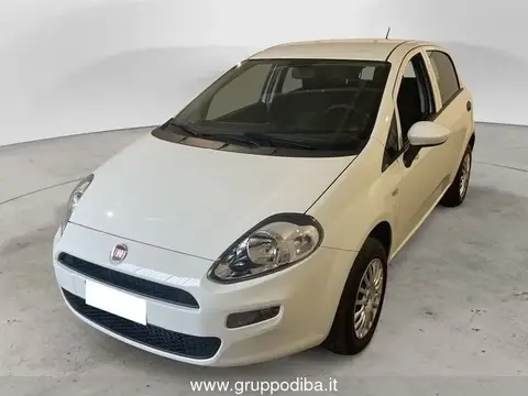 Used FIAT PUNTO  2017 Ad 