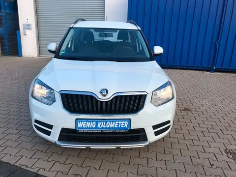 Used SKODA YETI Petrol 2015 Ad 