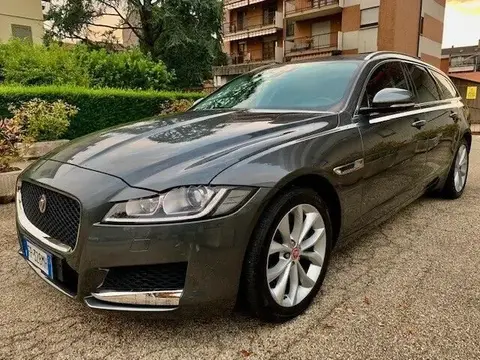 Annonce JAGUAR XF Diesel 2018 d'occasion 