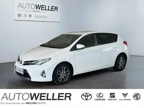 Used TOYOTA AURIS Diesel 2015 Ad 