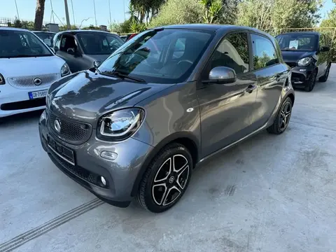 Annonce SMART FORFOUR Essence 2018 d'occasion 