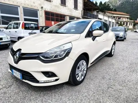 Used RENAULT CLIO Petrol 2018 Ad 