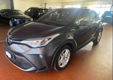 Used TOYOTA C-HR Hybrid 2021 Ad 