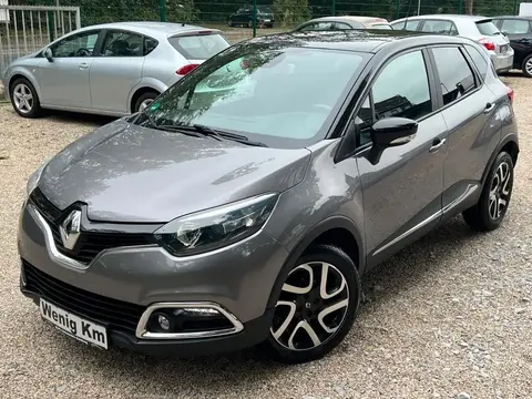 Used RENAULT CAPTUR Petrol 2015 Ad 