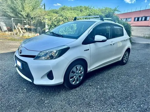 Used TOYOTA YARIS Hybrid 2014 Ad 