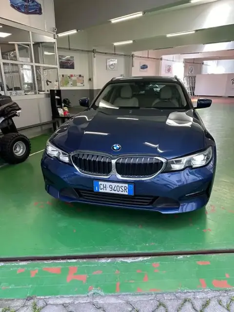 Used BMW SERIE 3 Hybrid 2022 Ad 