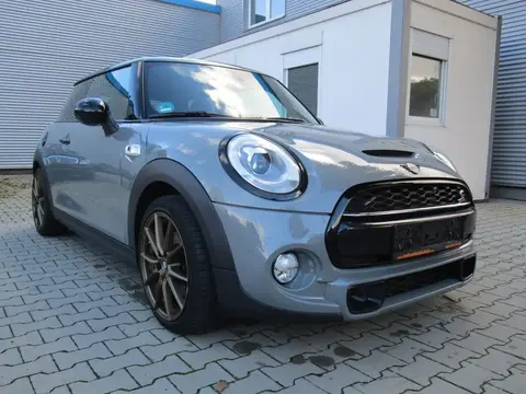 Used MINI COOPER Petrol 2018 Ad 