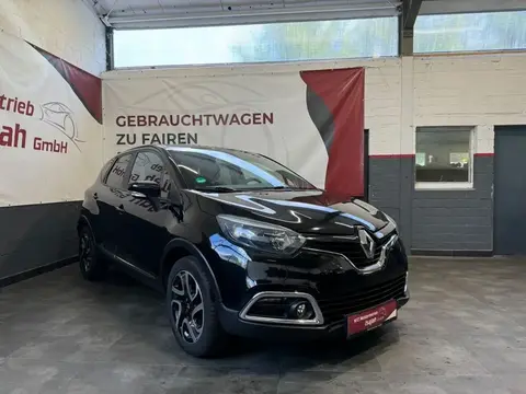 Used RENAULT CAPTUR Petrol 2015 Ad 