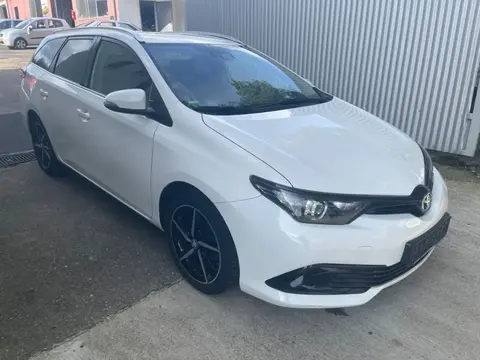 Used TOYOTA AURIS Petrol 2018 Ad 