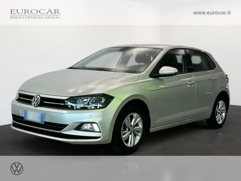 Used VOLKSWAGEN POLO  2018 Ad 