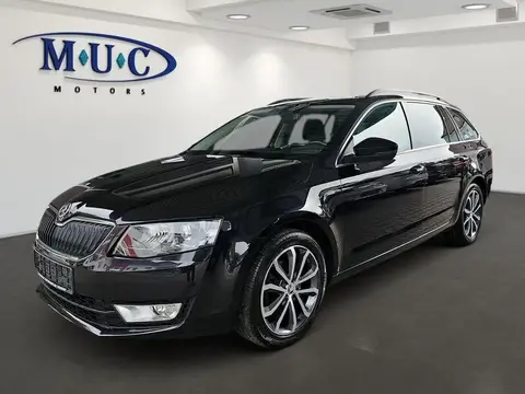 Used SKODA OCTAVIA Petrol 2015 Ad 