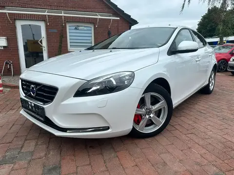 Used VOLVO V40 Diesel 2015 Ad 