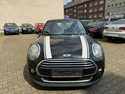 Annonce MINI COOPER Essence 2018 d'occasion Allemagne