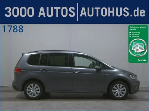 Used VOLKSWAGEN TOURAN Diesel 2018 Ad 