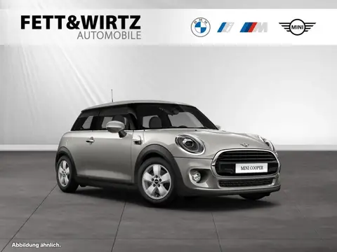 Annonce MINI COOPER Essence 2021 d'occasion Allemagne