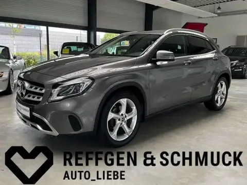 Used MERCEDES-BENZ CLASSE GLA Petrol 2017 Ad 