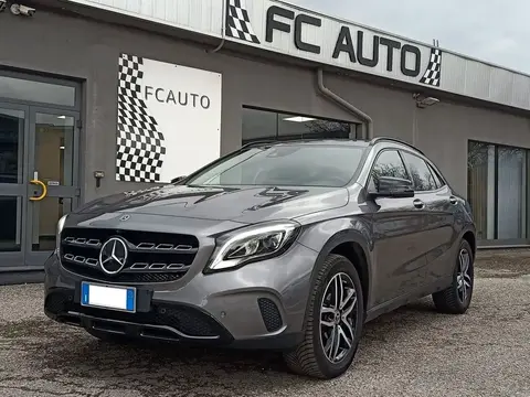 Annonce MERCEDES-BENZ CLASSE GLA Diesel 2019 d'occasion 